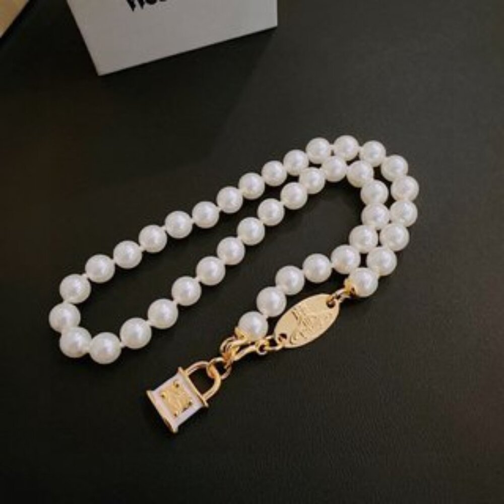 𝐕𝐢𝐯𝐢𝐞𝐧𝐧𝐞 𝐖𝐞𝐬𝐭𝐰𝐨𝐨𝐝🪐✨ - Picture 3 of 6